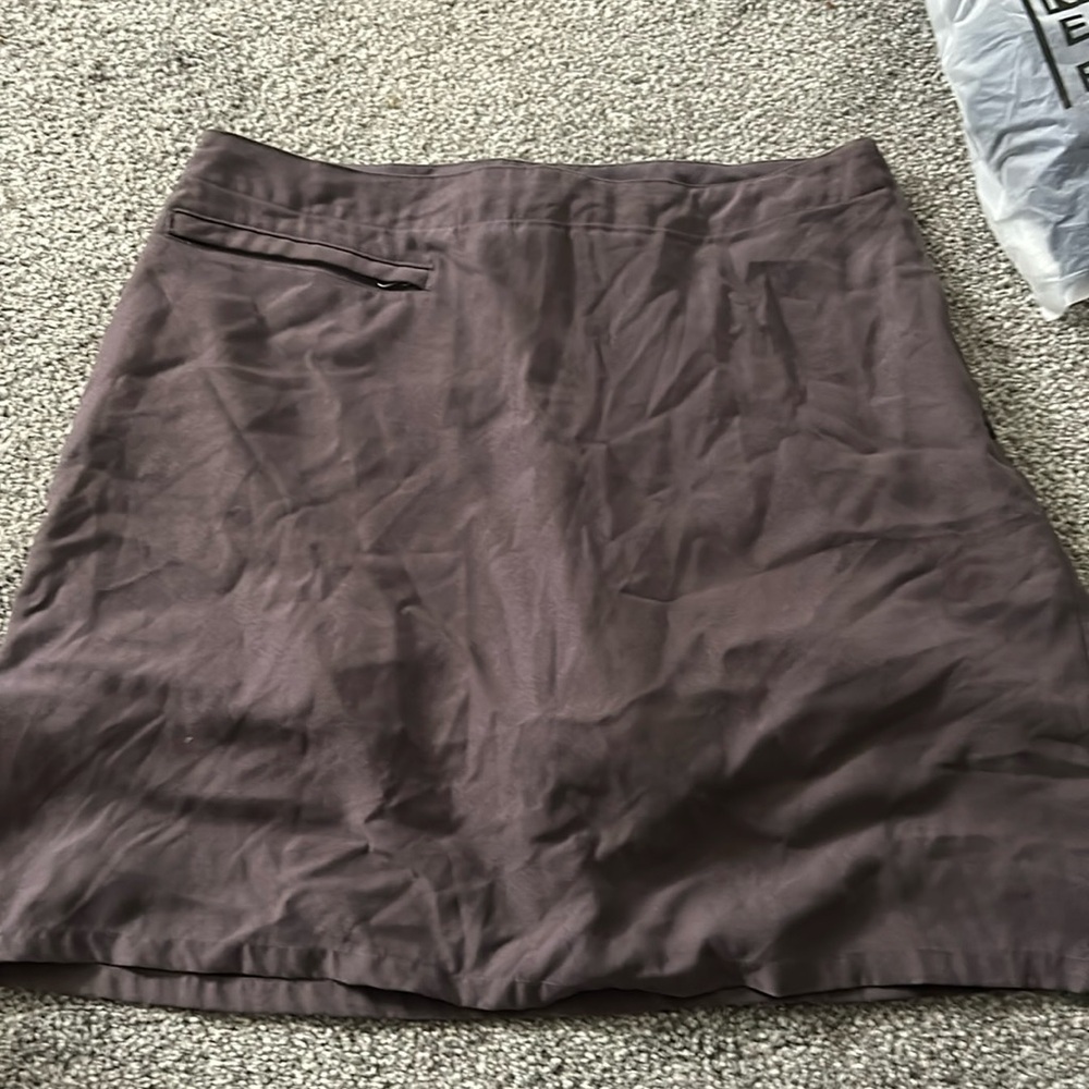 Patagonia taupe Sports skort size 8